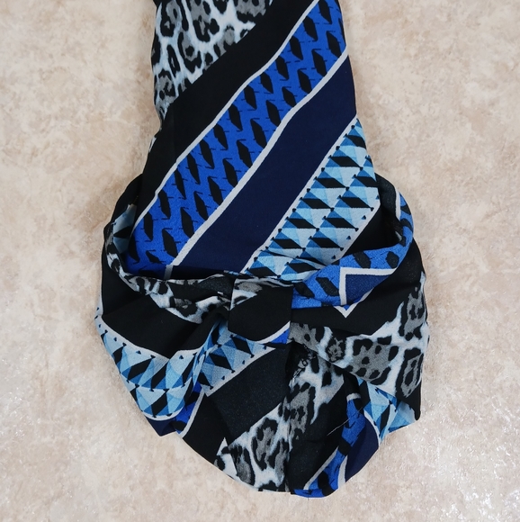 HEART SOUL Geometric/Animal Top - Picture 8 of 8